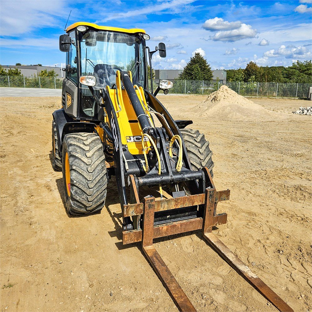 JCB 409 AG T4 - (2016) - 6T - 3 602 h